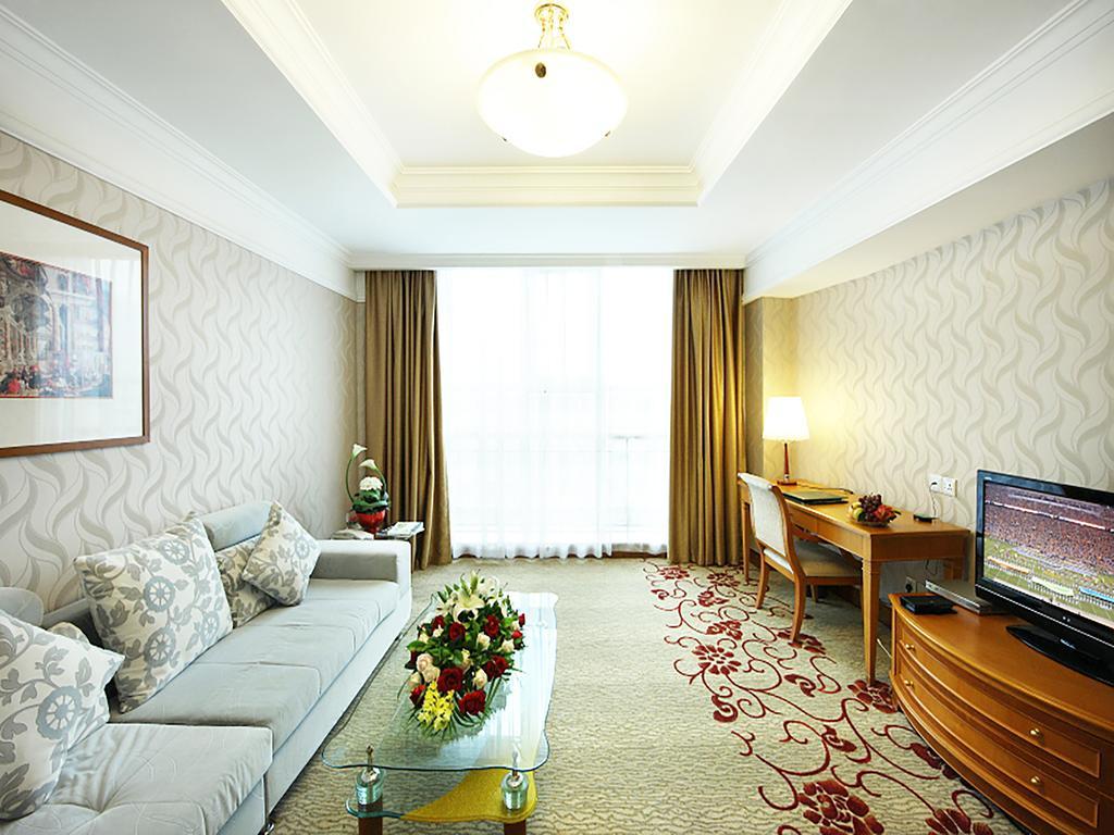 South China Harbour View Hotel شينزين الغرفة الصورة